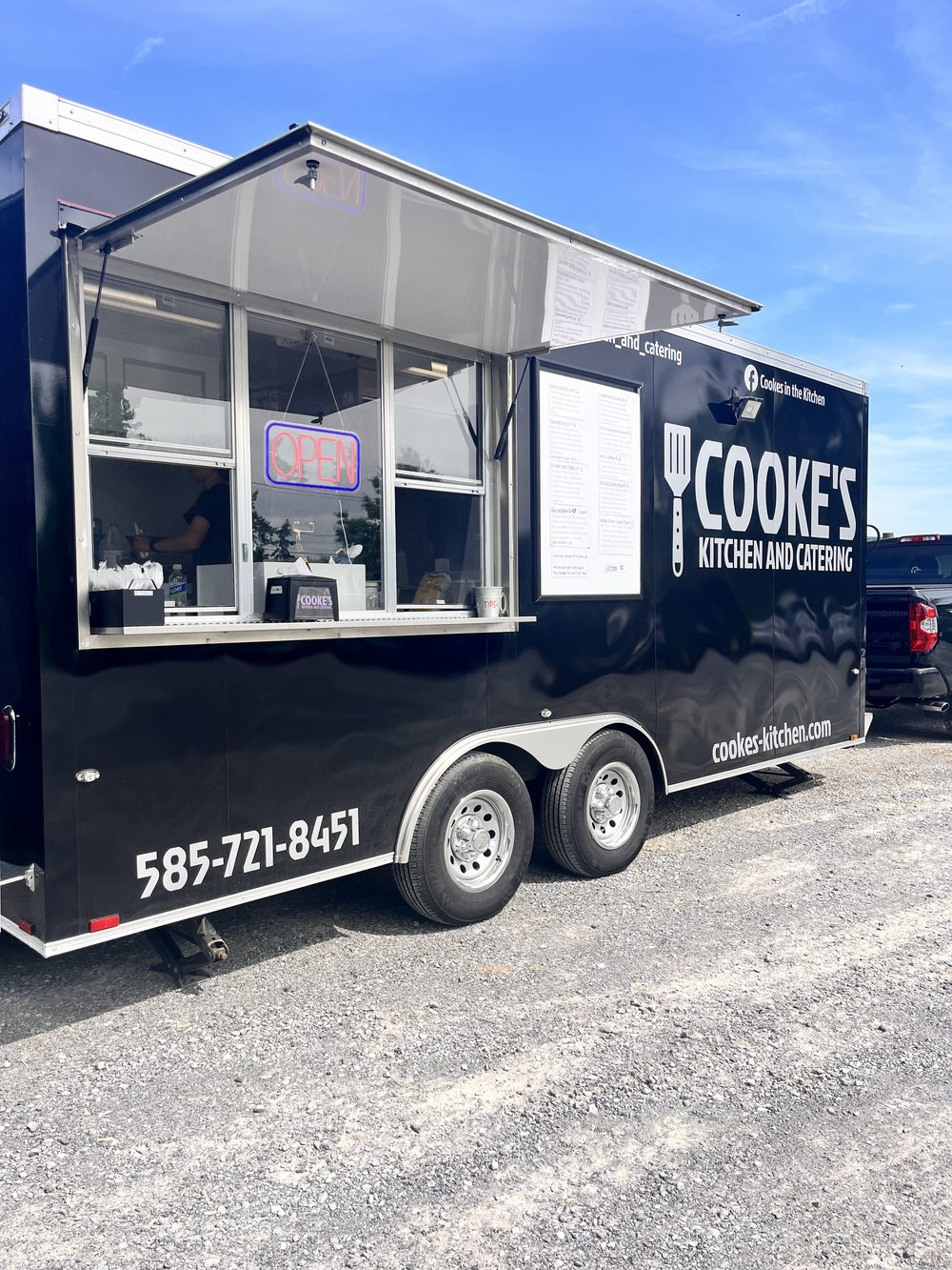 Cooke's Kitchen and Catering food truck serving at Live Music Night at Heron Hill