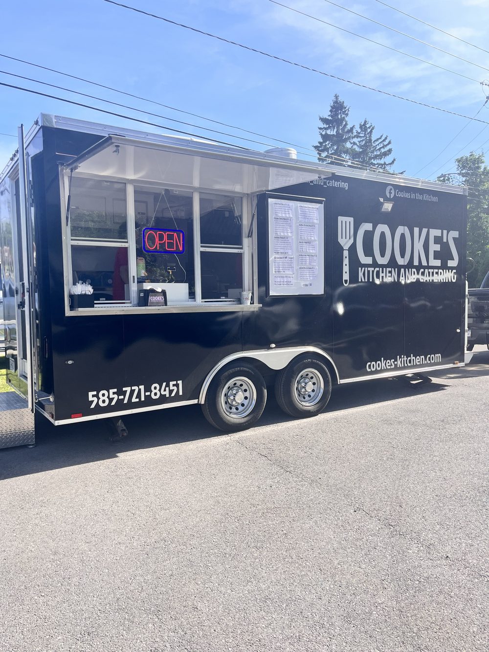 Cooke's Kitchen and Catering food truck serving at Live Music Night at Reinvention Brewing